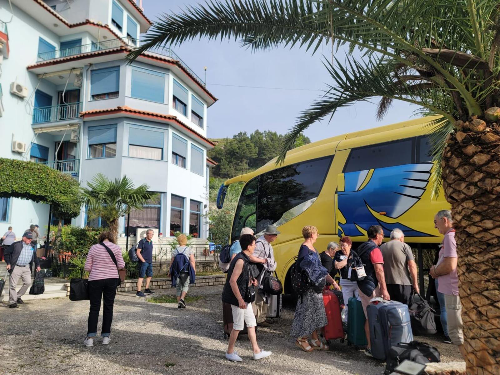 Hotel Parku I Palmave Gjirokastër Buitenkant foto